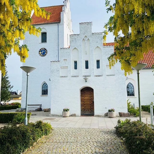 Karlslunde kirke