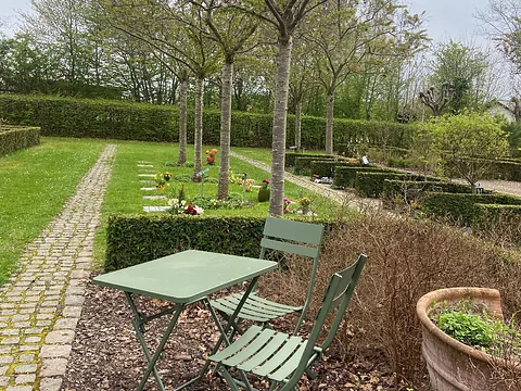 Karlstrup kirkegård