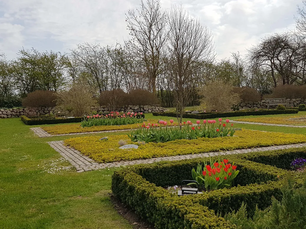 Solrød annekskirkegård